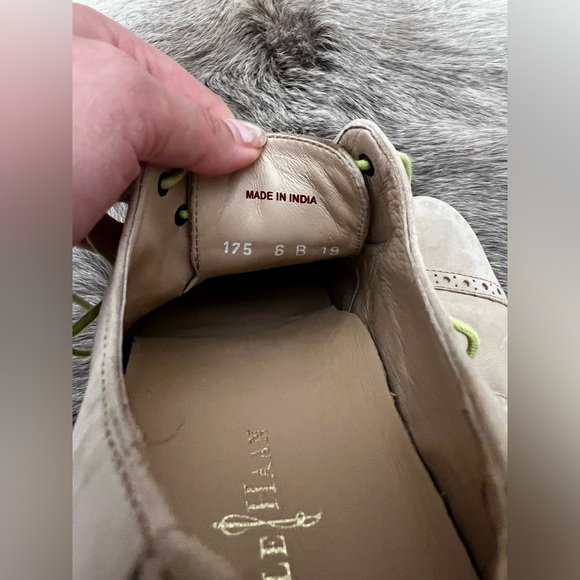 Cole Haan Gramercy Oxford Shoes - Picture 7 of 14